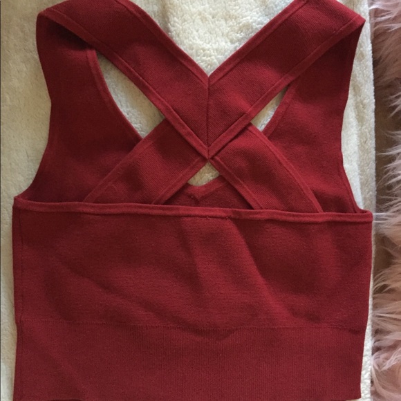 Express crop top - Picture 3 of 5